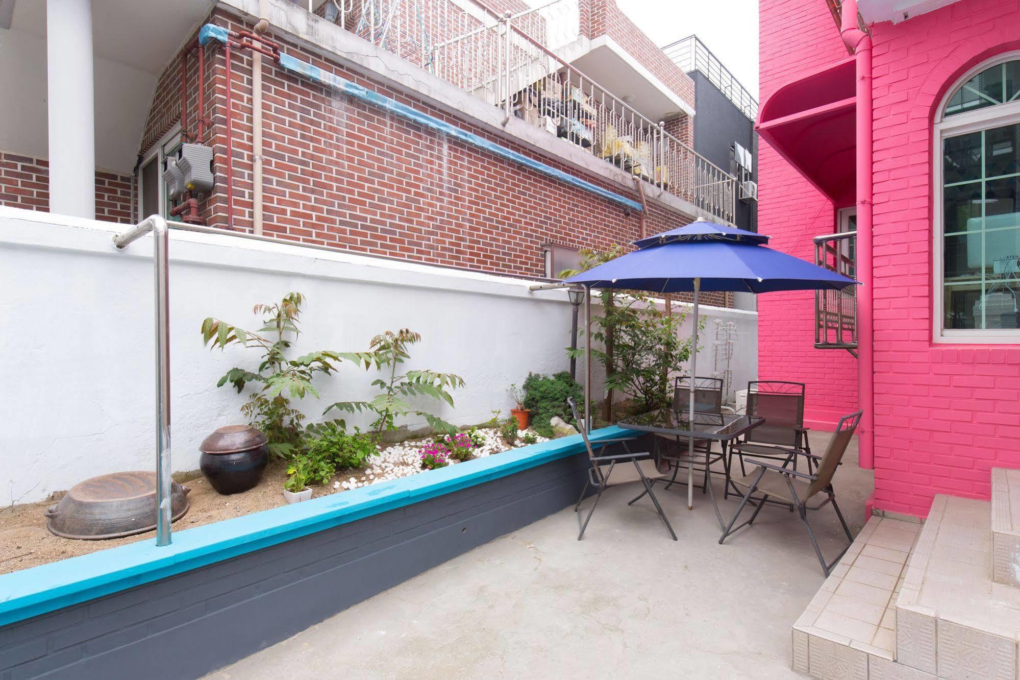 Stay Now Hongdae Сеул Екстер'єр фото